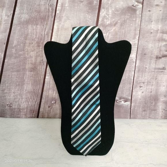 Alfani Silk Men's Necktie Striped Satin Textured Black and Blue Tie Formal Tag - Picture 1 of 7